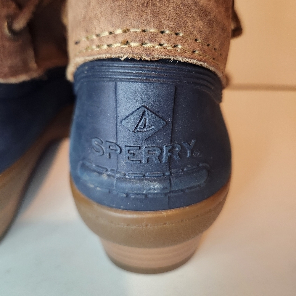 Used Sperry Women's Duck boots size 7 1/2 - Picture 8 of 16